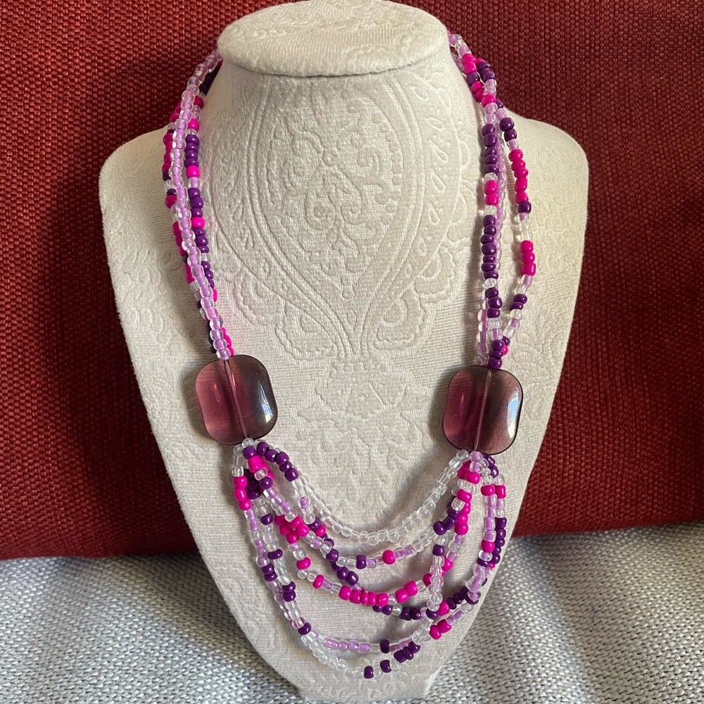 Seed bead and glass bead necklace